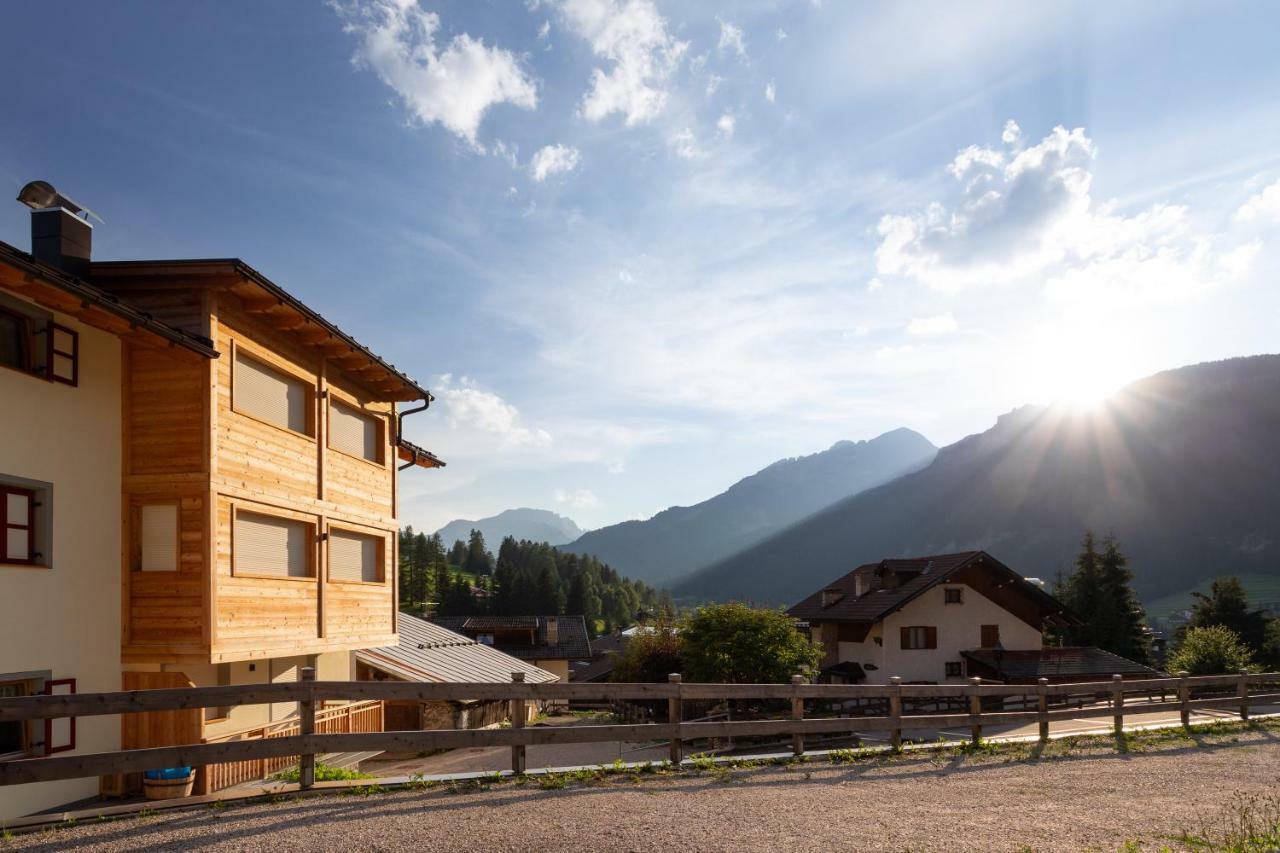 Casa Chris By Ama Val Di Fassa Apartment Pozza di Fassa Luaran gambar